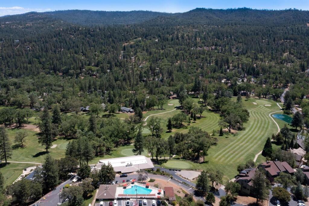 New Luxury Lake House In Pine Mountain Lake Close To Yosemite! Perfect For All Seasons! Great For Retreats, Getaways, Celebrations, And More! Гровленд Экстерьер фото