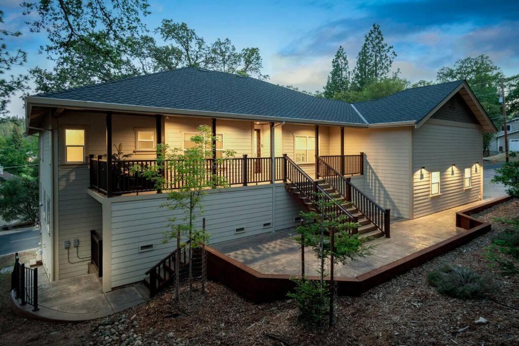 New Luxury Lake House In Pine Mountain Lake Close To Yosemite! Perfect For All Seasons! Great For Retreats, Getaways, Celebrations, And More! Гровленд Экстерьер фото