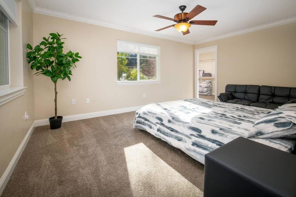 New Luxury Lake House In Pine Mountain Lake Close To Yosemite! Perfect For All Seasons! Great For Retreats, Getaways, Celebrations, And More! Гровленд Экстерьер фото