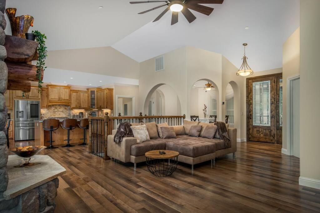 New Luxury Lake House In Pine Mountain Lake Close To Yosemite! Perfect For All Seasons! Great For Retreats, Getaways, Celebrations, And More! Гровленд Экстерьер фото